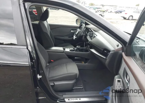 2022 Nissan Rogue Sv Fwd z USA, uszkodzony, nr VIN 5N1BT3BAXNC726733